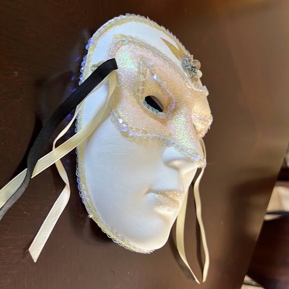 Mask wall art Harlequin Mardi Grass wall hanging art - Picture 3 of 11